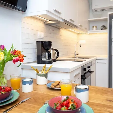 Apartamento Spianada Wood & White - Minimal Fabulous Apt! *